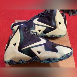 Nike Lebron 11 Basketball Shoes size 5Y All Star Gator King